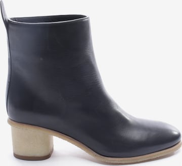 JOSEPH Dress Boots in 35 in Black: front