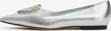 CESARE GASPARI Ballet Flats in Silver: front