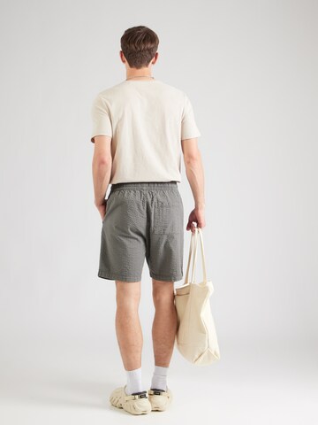 QS - Loosefit Calças em cinzento