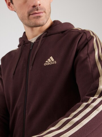 ADIDAS SPORTSWEAR Sportovní mikina 'Essentials' – hnědá