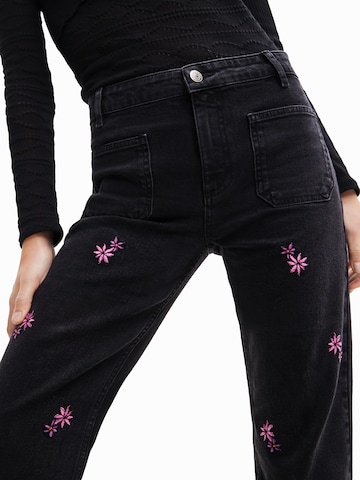 Desigual Bootcut Džíny 'VIDIN' – černá