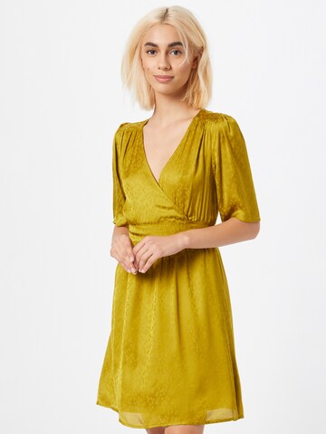 La petite étoile Dress in Green: front