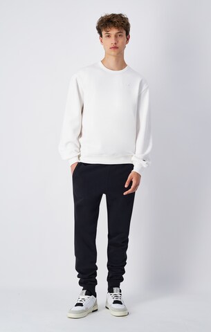 Champion Authentic Athletic Apparel Sweatshirt in Weiß