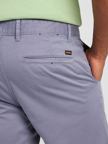 Slimfit Pantaloni chino di BOSS Orange in blu