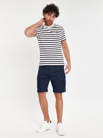 Threadbare Regular Shorts in Blau