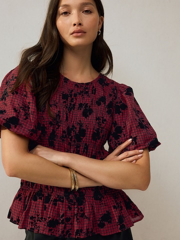 Next Blouse in Red