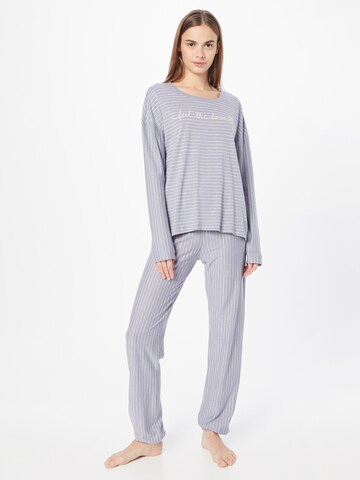 TRIUMPH Pajama 'Sets' in Grey: front