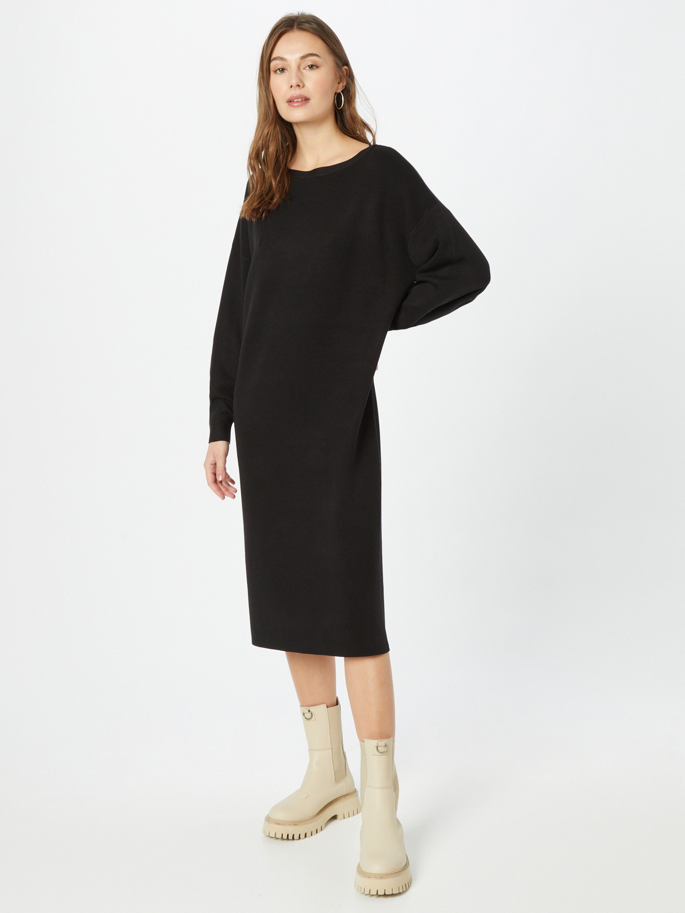 Frauen Kleider s.Oliver BLACK LABEL Strickkleid in Schwarz - BN39016 Frauen Kleider s.Oliver BLACK LABEL Strickkleid in Schwarz - BN39016