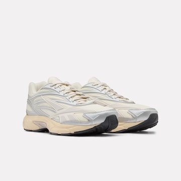 Reebok Sneaker in Weiß