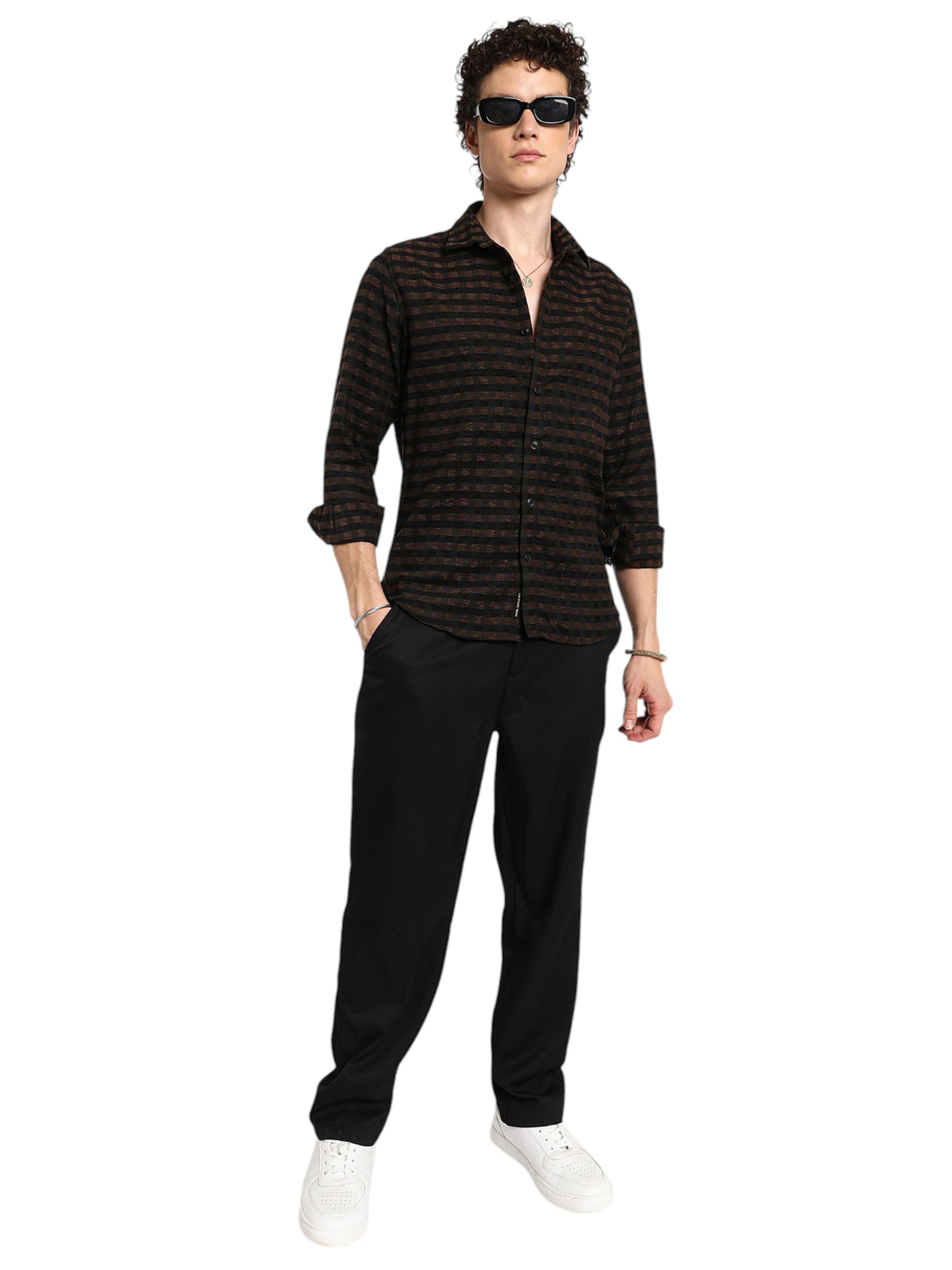 Campus Sutra Regular Fit Skjorte 'Teri' i sort