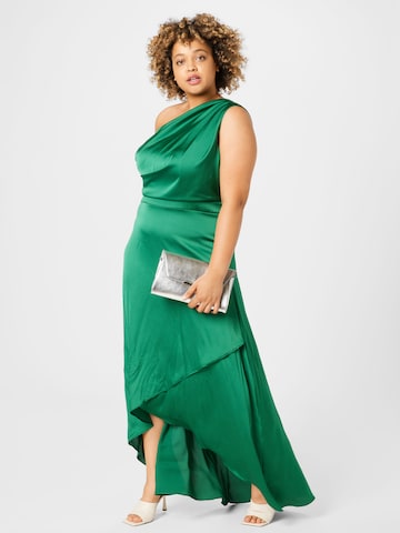 Robe de soirée 'DELALI' TFNC Plus en vert