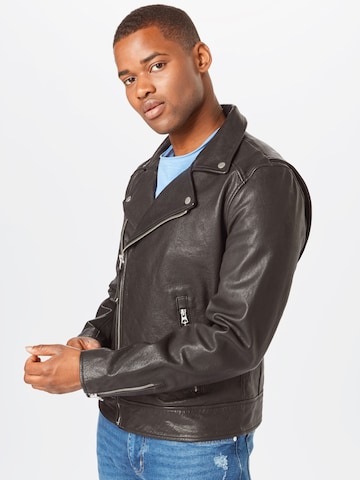 Superdry Between-Season Jacket 'Track Cagoule' in Black: front