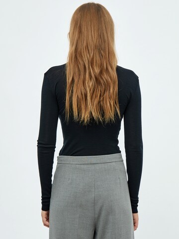 minus Shirt 'Cally' in Zwart