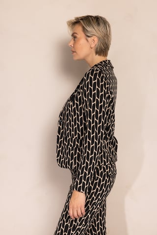 Zhrill Blazer in Schwarz