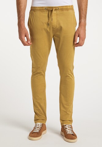 Slimfit Pantaloni chino di DreiMaster Vintage in giallo: frontale