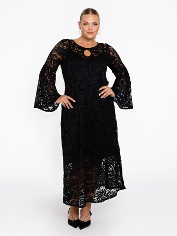 YOEK Kleid in Schwarz: Vorderseite