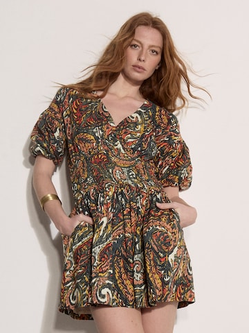 Robe ' ' Apricot en vert