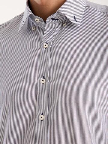 Slim fit Camicia business 'Leonardo Sport Poplin Man Shirt White Blue' di 7Camicie in bianco