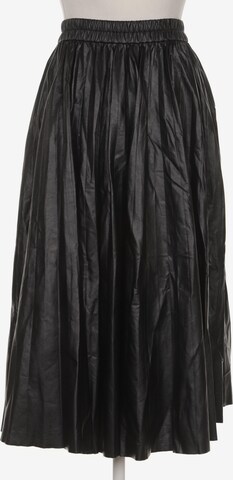 SET Skirt in M in Black: front