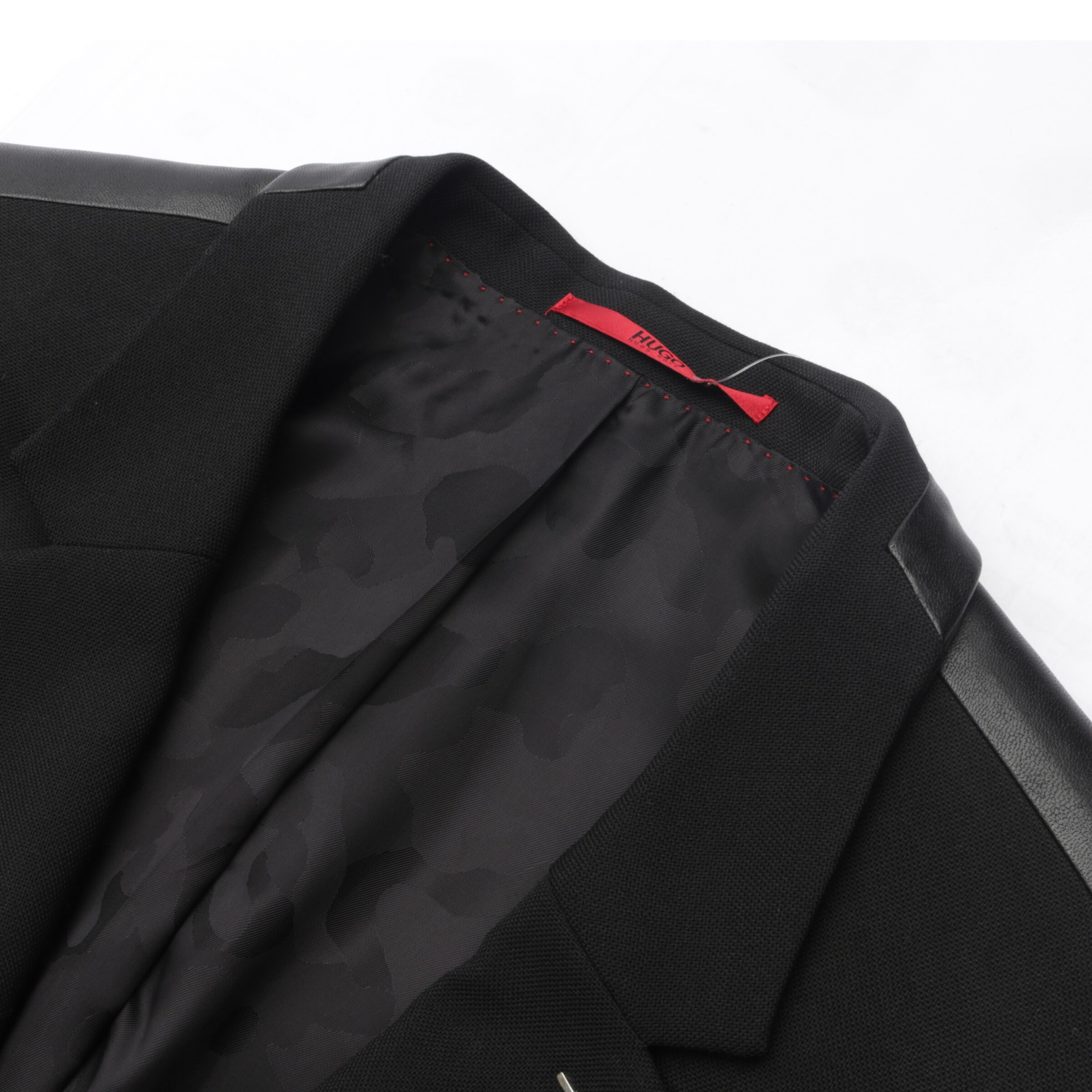 HUGO Suit Jacket in XL in Black