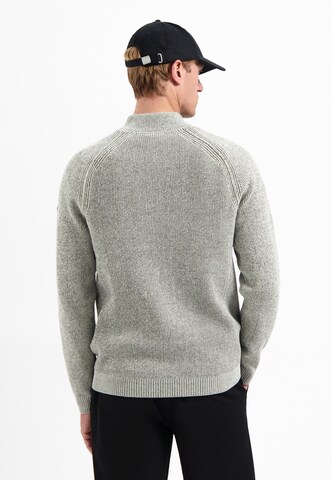 No Excess Pullover in Beige