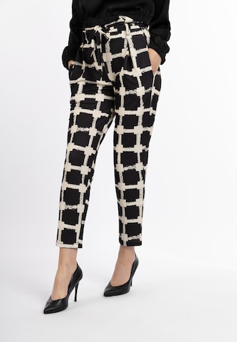 faina - regular Pantalón en negro: frente