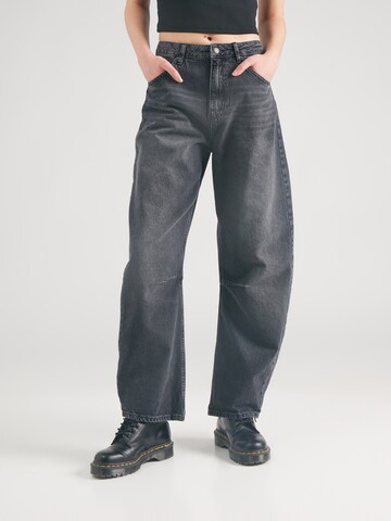 TOPSHOP Loose fit Jeans in Black: front