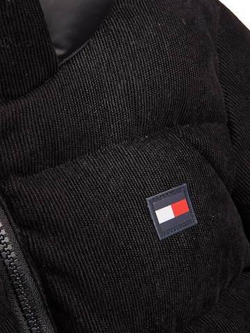 TOMMY HILFIGERZimska jakna - crna boja