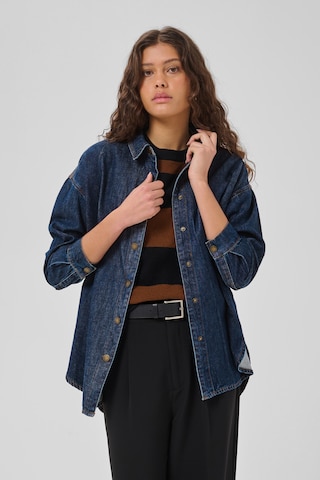 My Essential Wardrobe - Blusa 'Hilma' en azul: frente