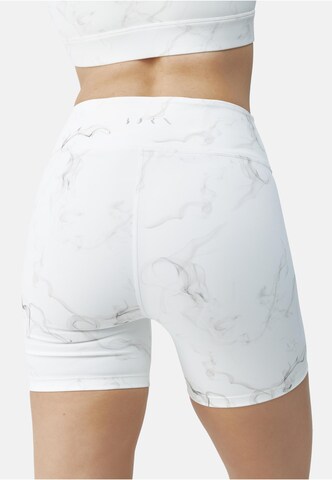 Born Living Yoga Skinny Hose 'Helio' in Beige