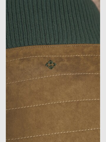 Charles Colby Sweater ' Earl Filibert ' in Green