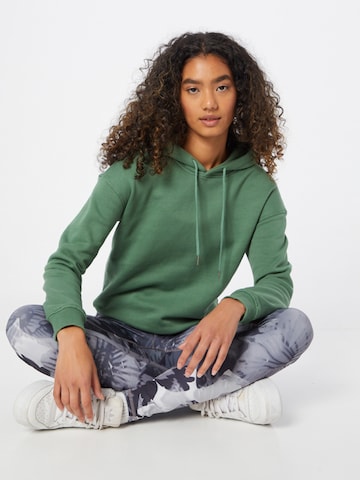 Urban Classics Sweatshirt in Green: front