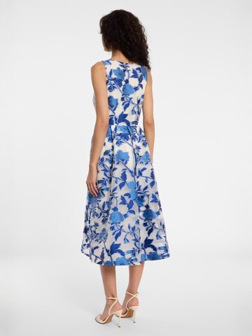 Ana Alcazar Midikleid ' Damia ' in Blau