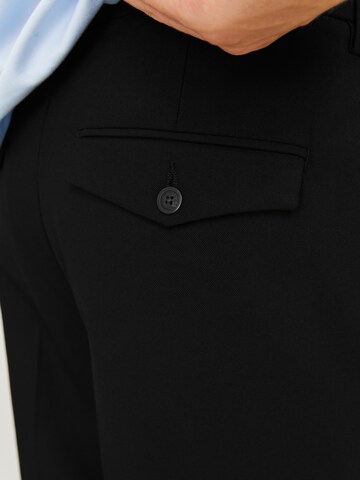 JACK & JONES Loosefit Pressveckad byxa 'JPSTKarl Banks' i svart