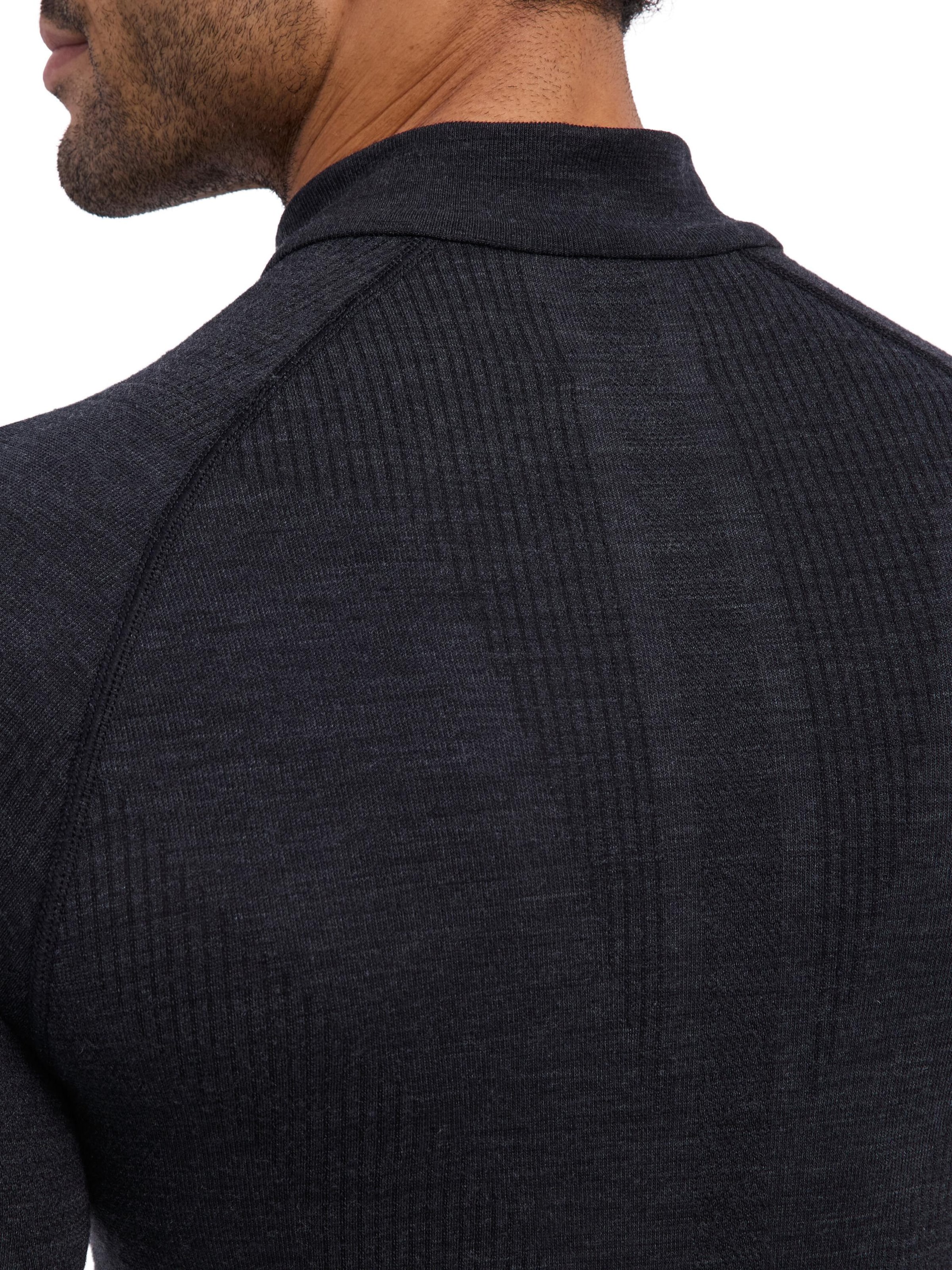 FALKE Base Layer in Black