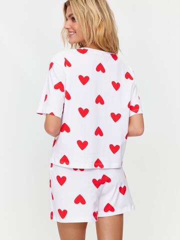 Trendyol - Pijama de pantalón corto en blanco