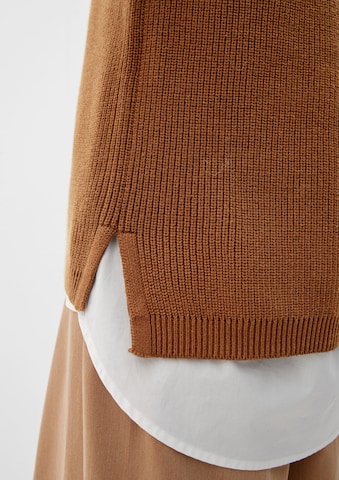 s.Oliver Sweater in Brown