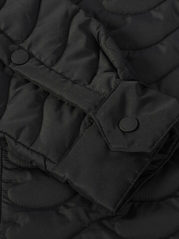 Pinetime Clothing Between-Season Jacket 'New Wave' in Black