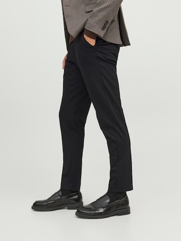 JACK & JONES Slimfit Chino kalhoty 'Marco' – černá