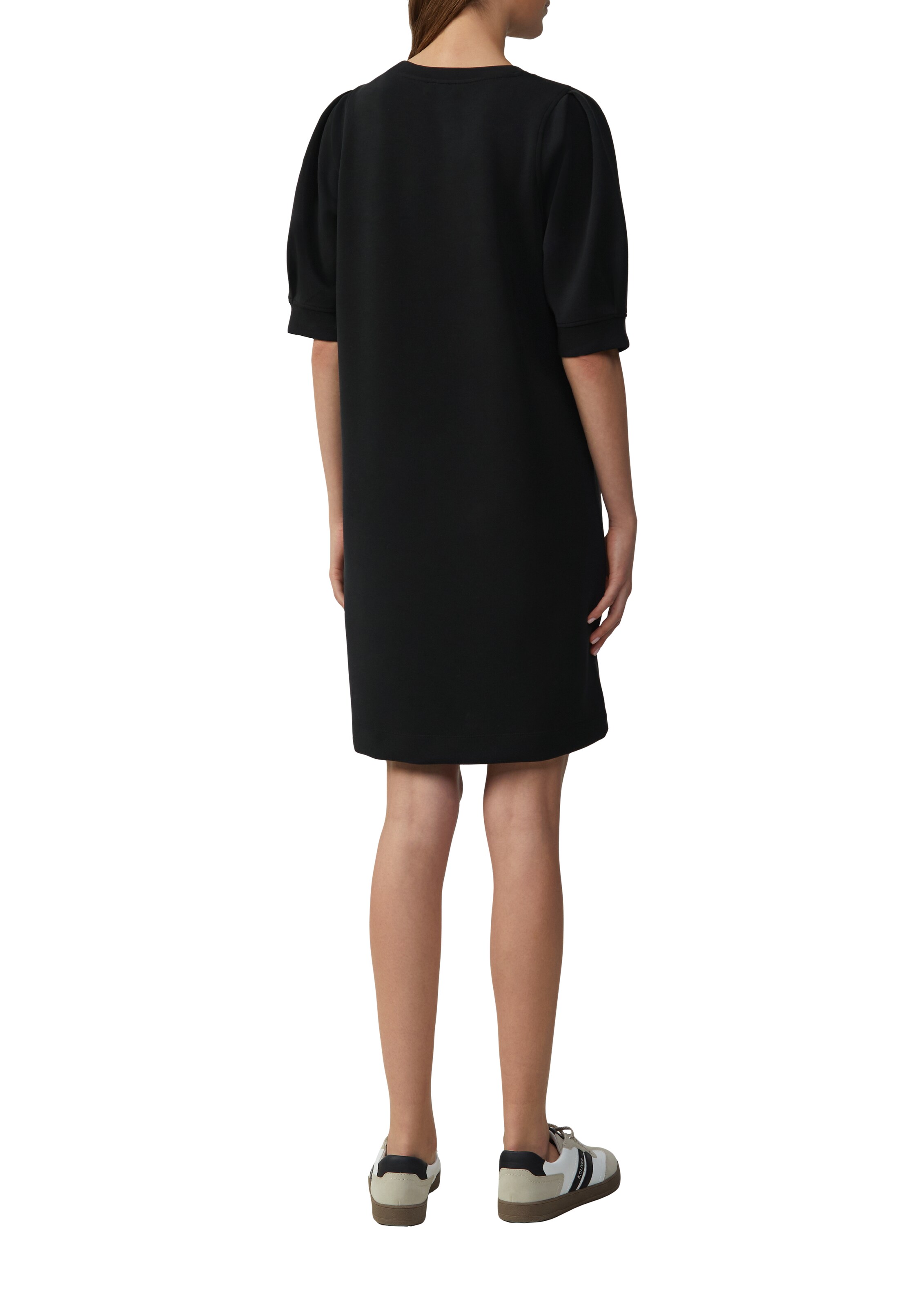 s.Oliver Платье в Черный