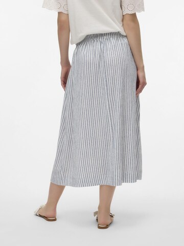 Gonna 'BERTA' di Vero Moda Maternity in bianco