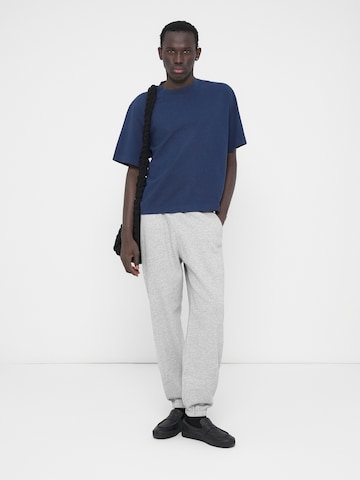 Effilé Pantalon 'ESSENTIAL' Abercrombie & Fitch en gris