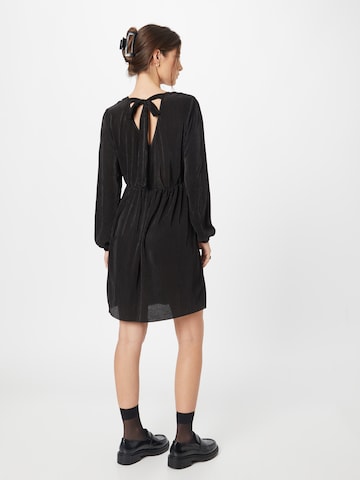 Robe 'NADINE' VERO MODA en noir