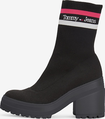 Botine de la Tommy Jeans pe gri: față