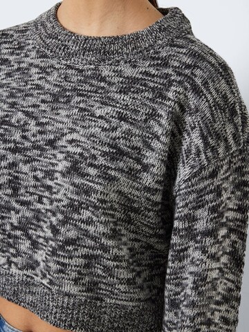 Noisy may Пуловер 'SANDRA' в сиво