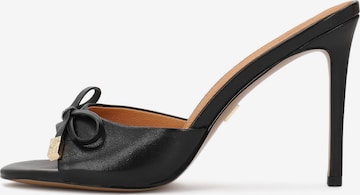 Mule Kazar en noir : devant