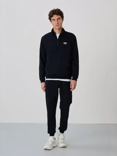Tommy Life Sports suit in L in Black, Item view