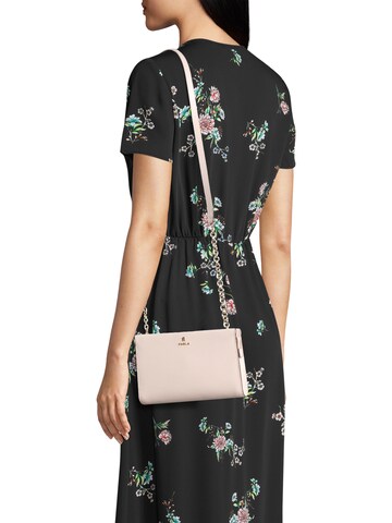 FURLA Axelremsväska 'CAMELIA' i rosa