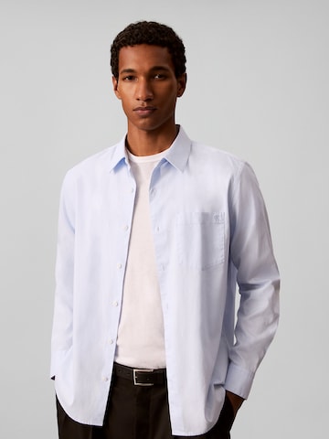 Coupe regular Chemise Calvin Klein en bleu