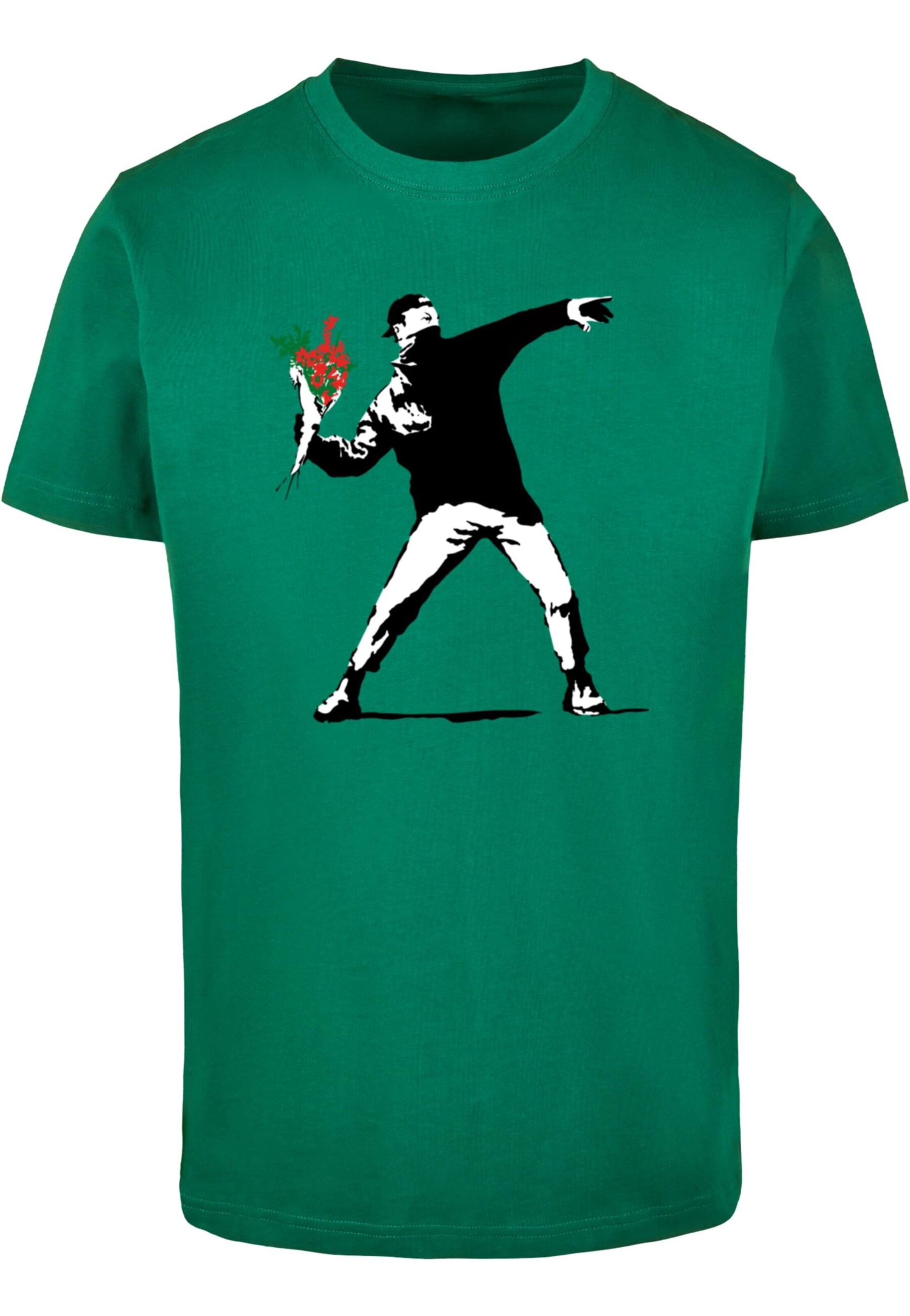 Merchcode Shirt 'Banksy - Love Is In The Air' in Groen: voorkant